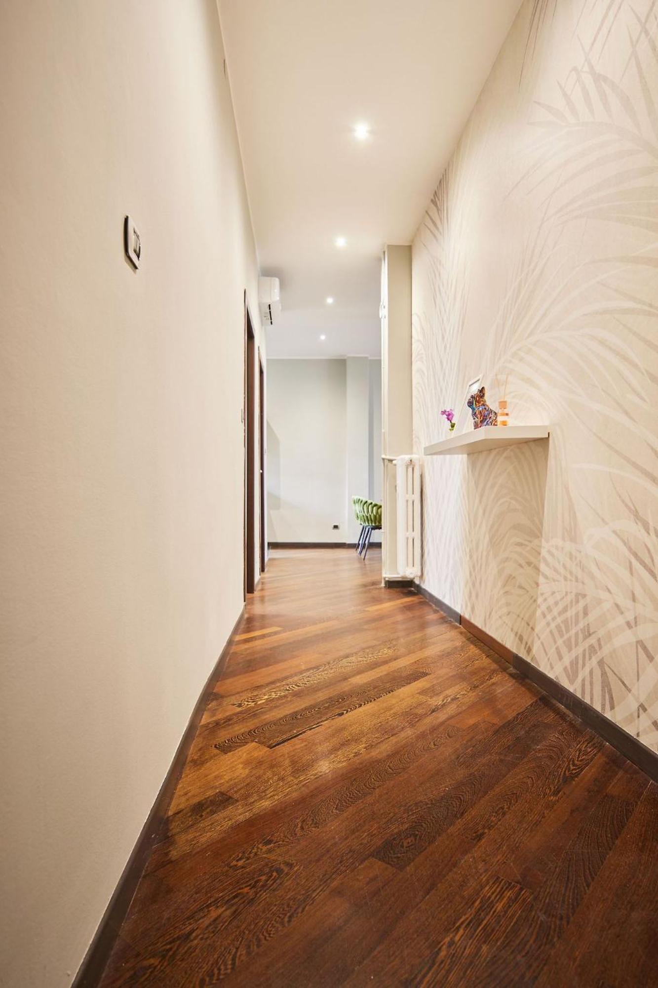 Sant'Ambrogio Charme Apartment Milão Exterior foto